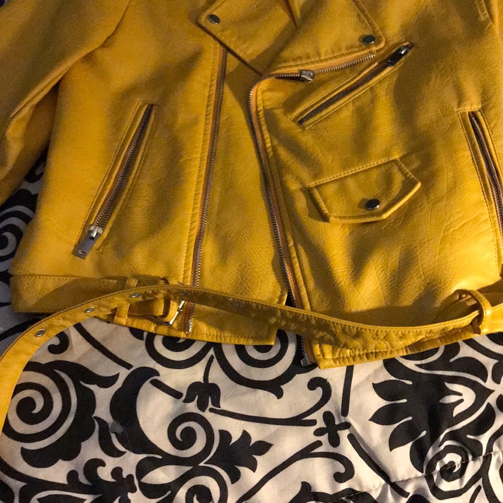 Leather Jacket - Picture 3 of 3